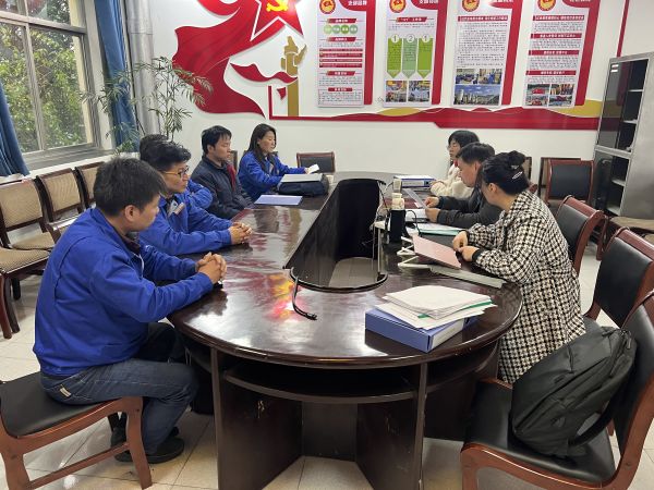 3.23在化工科技會(huì)議室，召開(kāi)健力寶現(xiàn)場(chǎng)審核末次會(huì)議.jpg