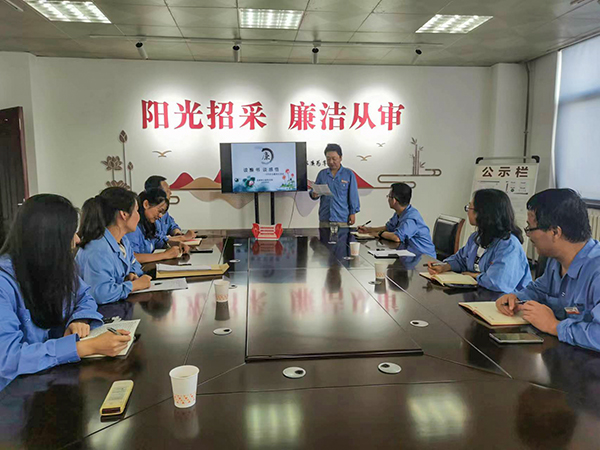9月7日拍攝于法審廉潔文化活動(dòng)陣地，王立謙書(shū)記分享讀書(shū)心得-1.jpg