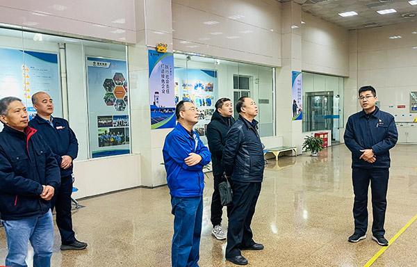 2024年3月6日，中國氮肥工業(yè)協(xié)會總工程師曹占高一行來公司座談交流3.jpg